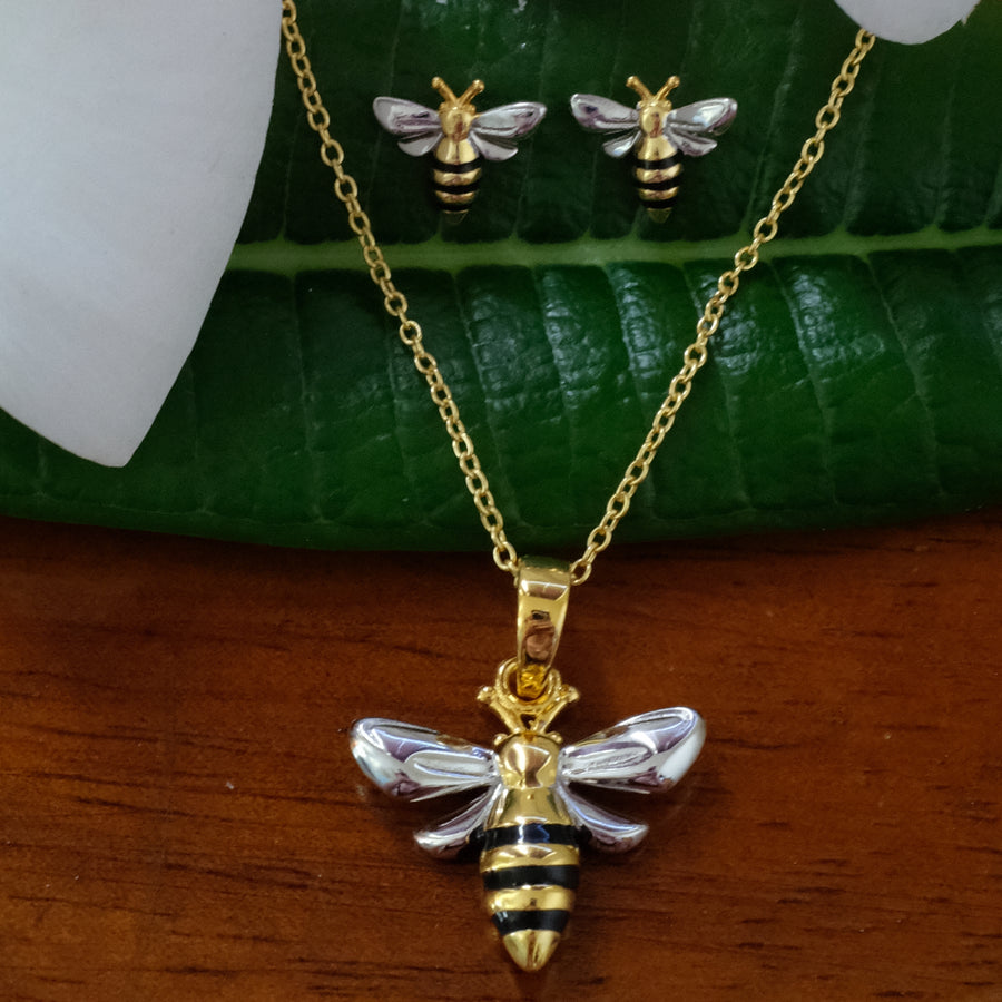 Luxury Queen Bee Necklace & Earrings Gold/Silver *NEW* (LOW STOCK)