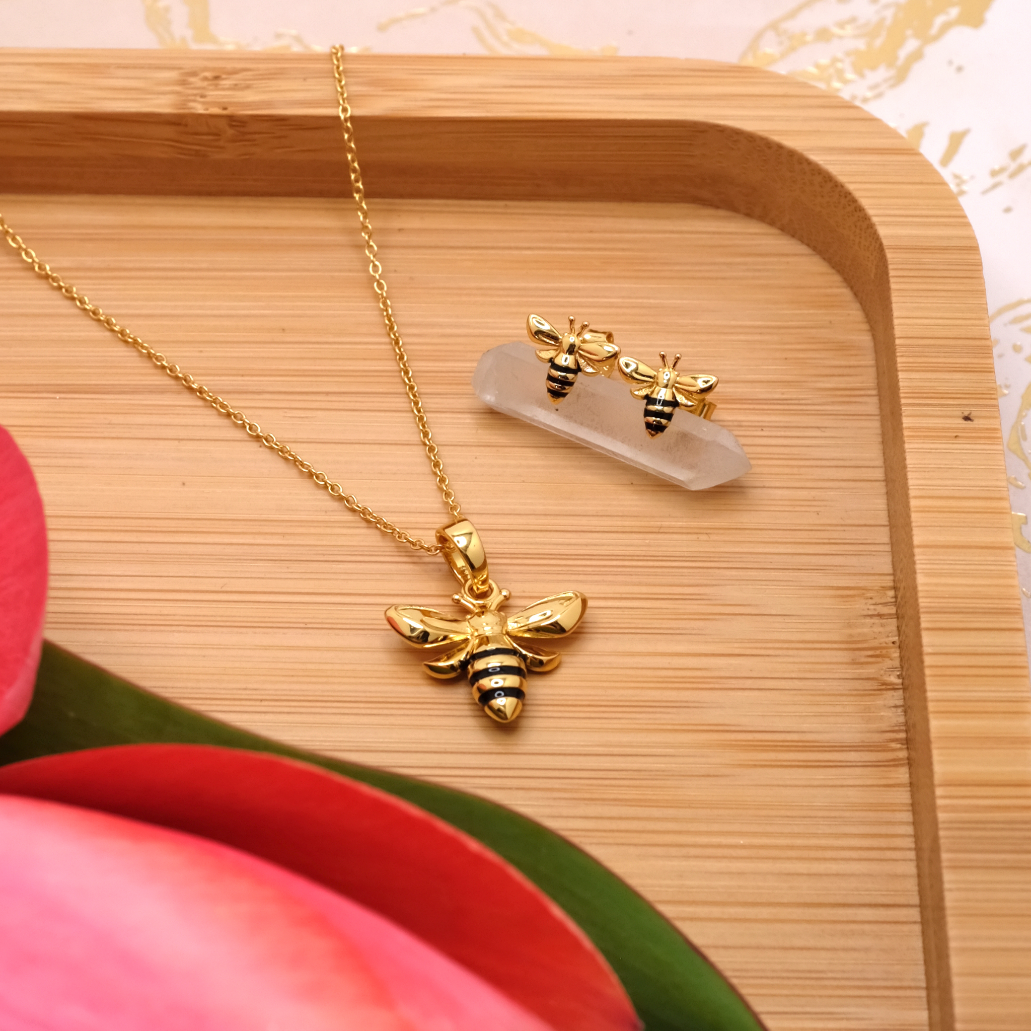 Luxury Queen Bee Necklace & Earrings Gold *NEW* (LOW STOCK)
