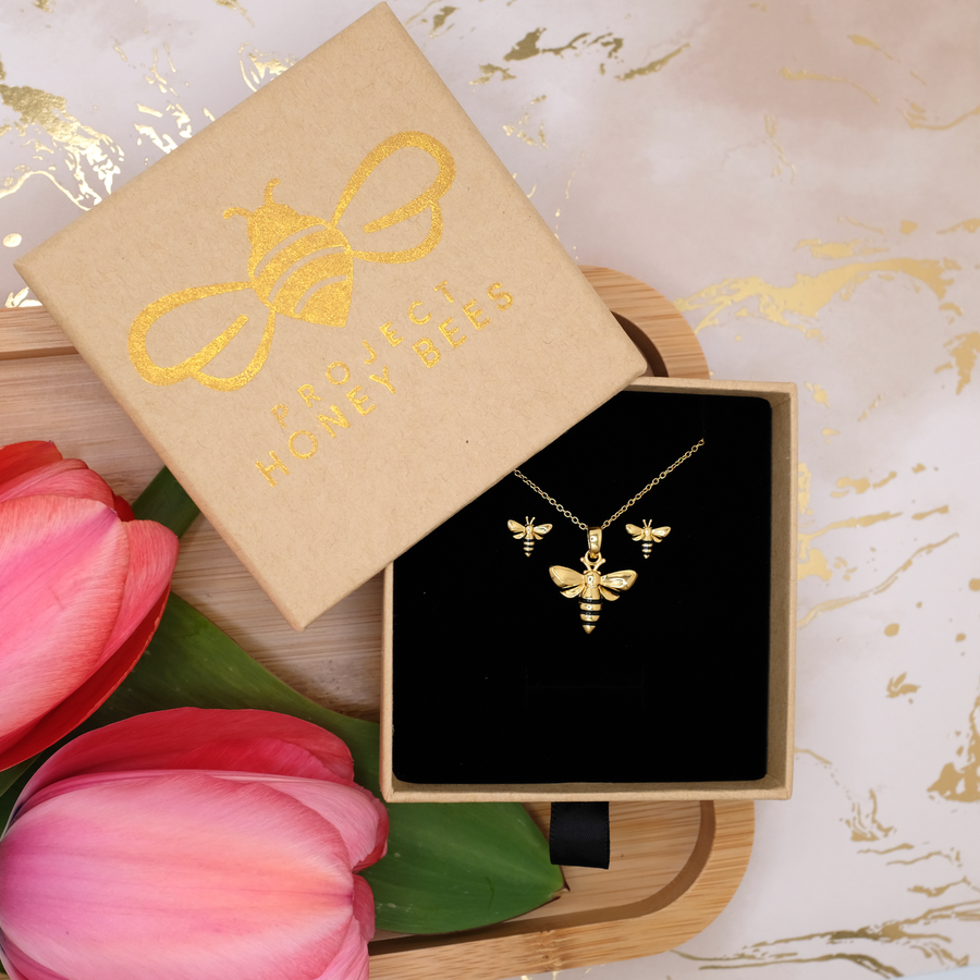 Luxury Queen Bee Necklace & Earrings Gold *NEW* (LOW STOCK)